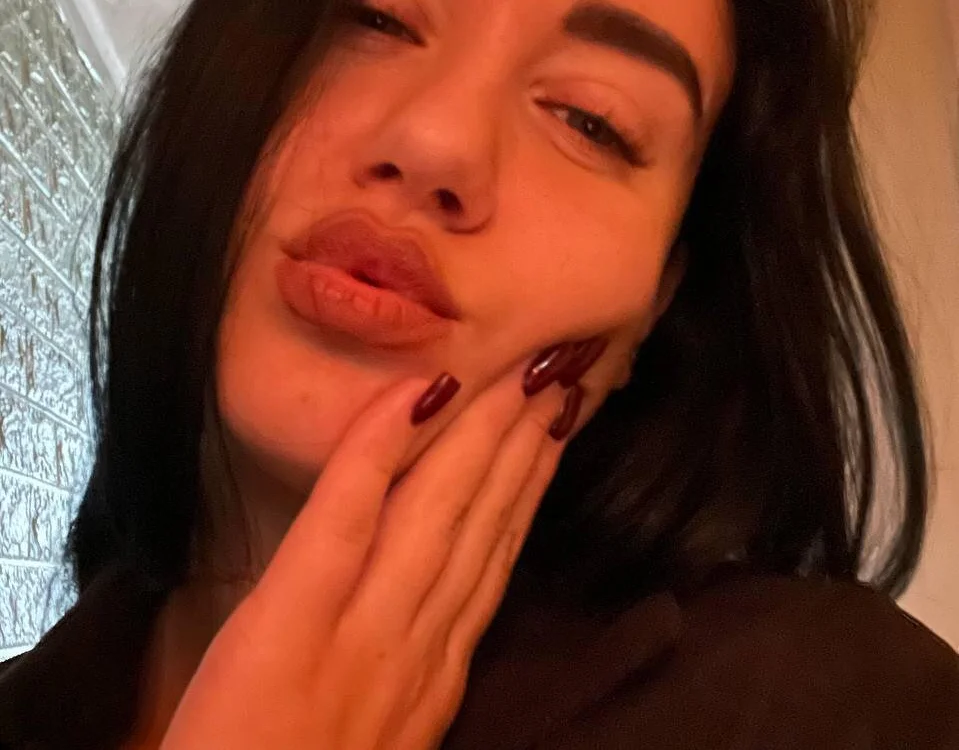 PhilippaDensmore's Offline XXX Chat