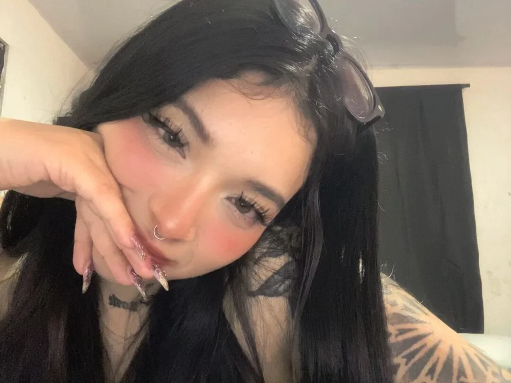 ห้องแชทออฟไลน์ของ Dark_Fox1