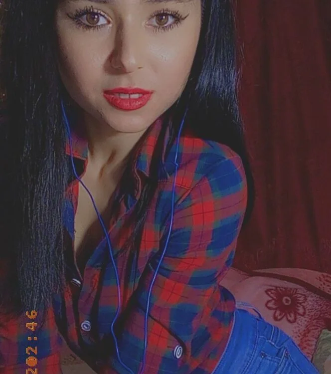 Holly-Sweet's Offline XXX Chat