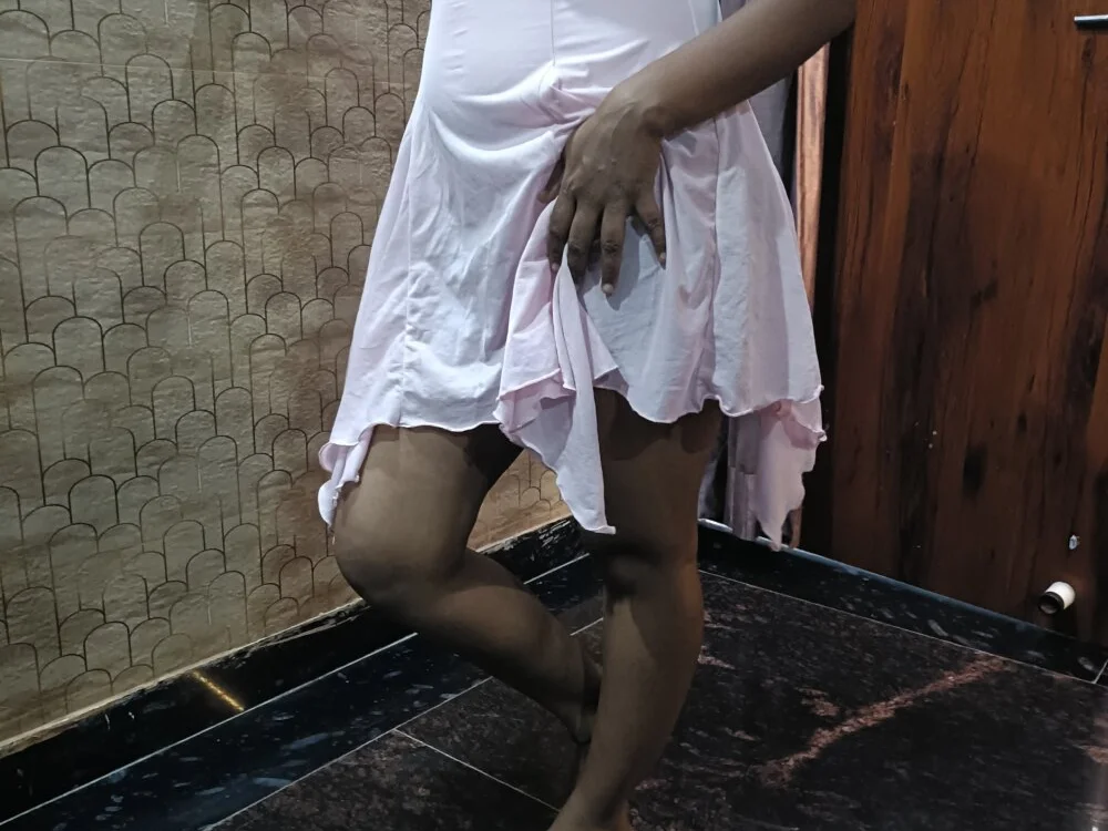 Živý XXX chat Laxmi_89