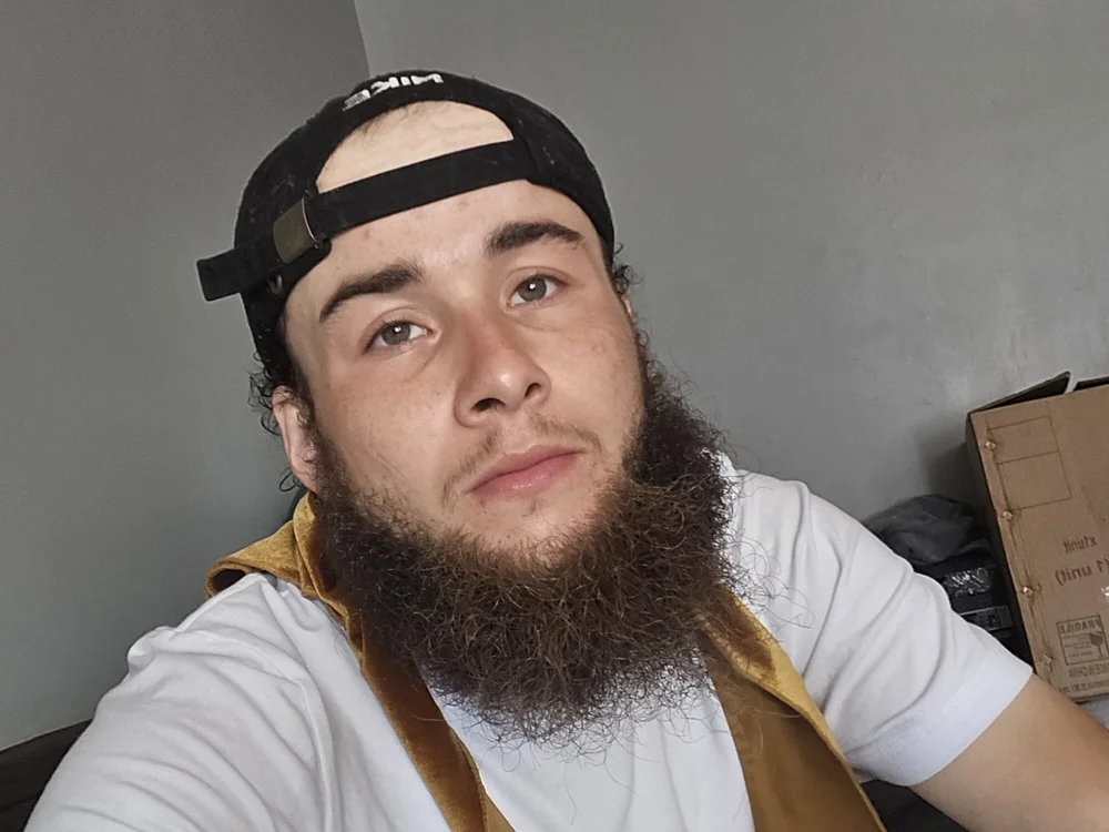 bigboy77766's Offline Chat Room