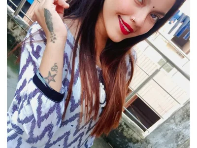 DIMPLE_GIRAL - Girl 