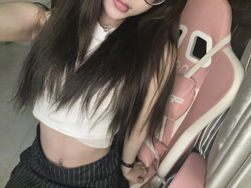 ห้องแชทออฟไลน์ของ LianaaBae