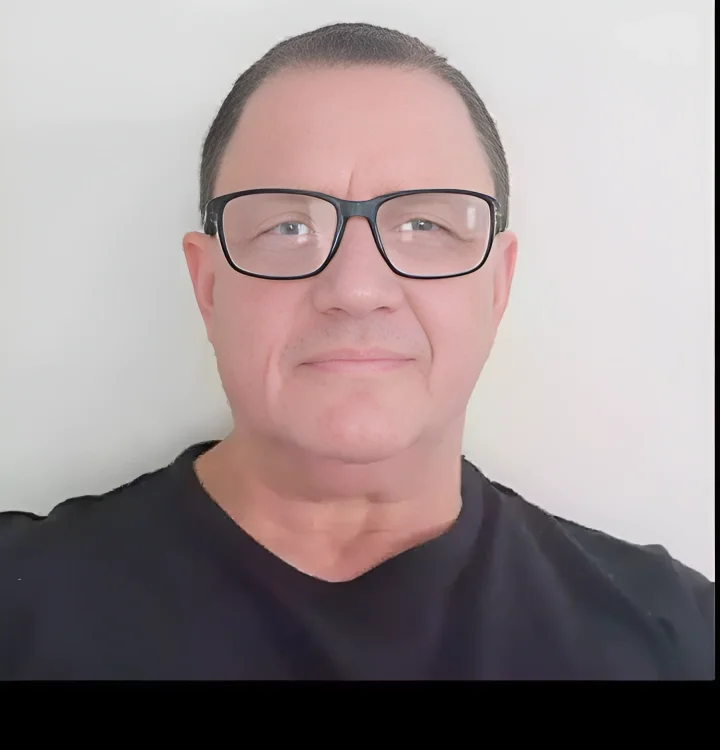 Offline chatovací místnost Ml64