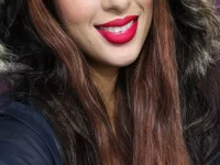 Yessika_Bustamante's Offline Chat Room