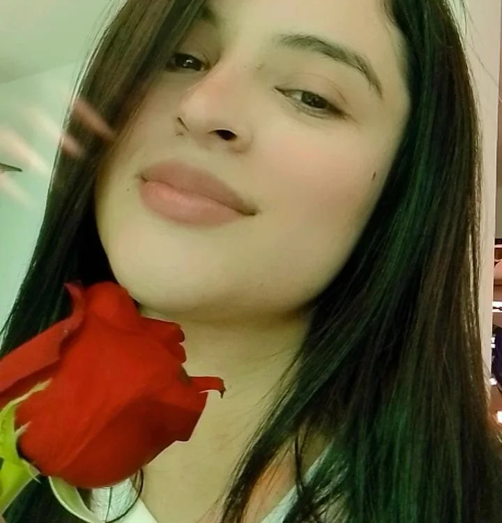 Angelaa_Gill's Offline Chat Room