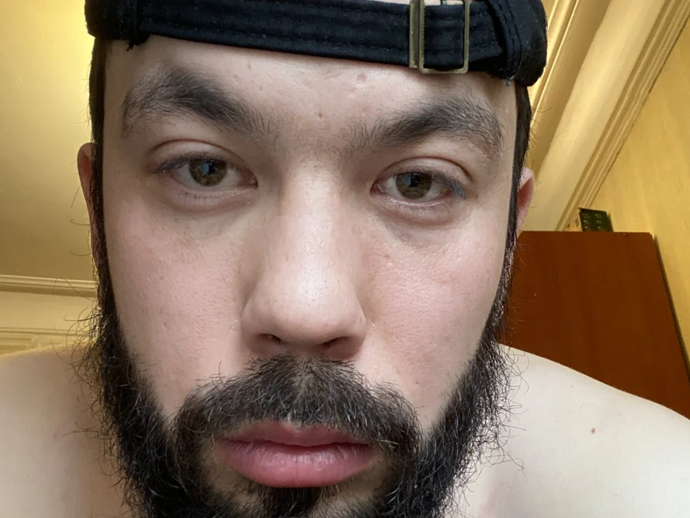 Lyukeng22's Offline Chat Room