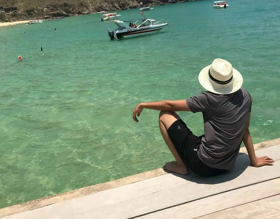 momne7799 离线XXX聊天