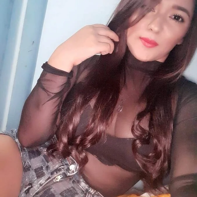 Squirtkat offline XXX-chat