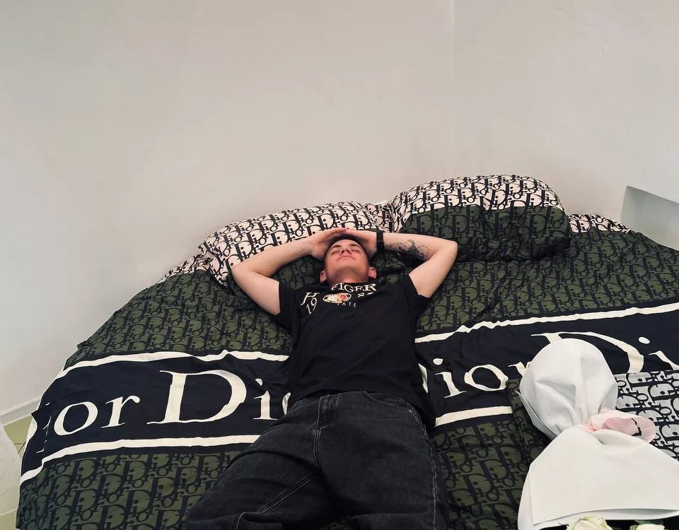 David_Neal's Offline Chat Room