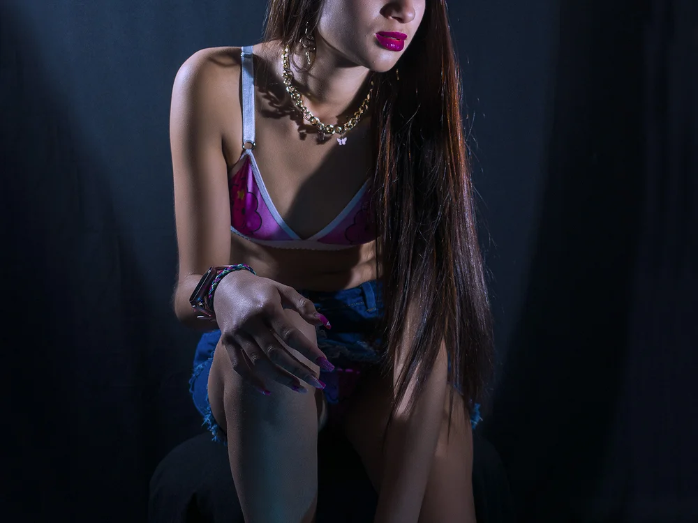 lena_clark offline chatrum