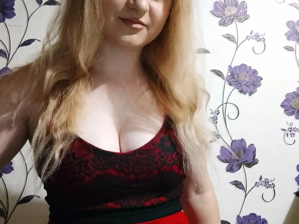 Chat +18 off-line de Lola_Minnie