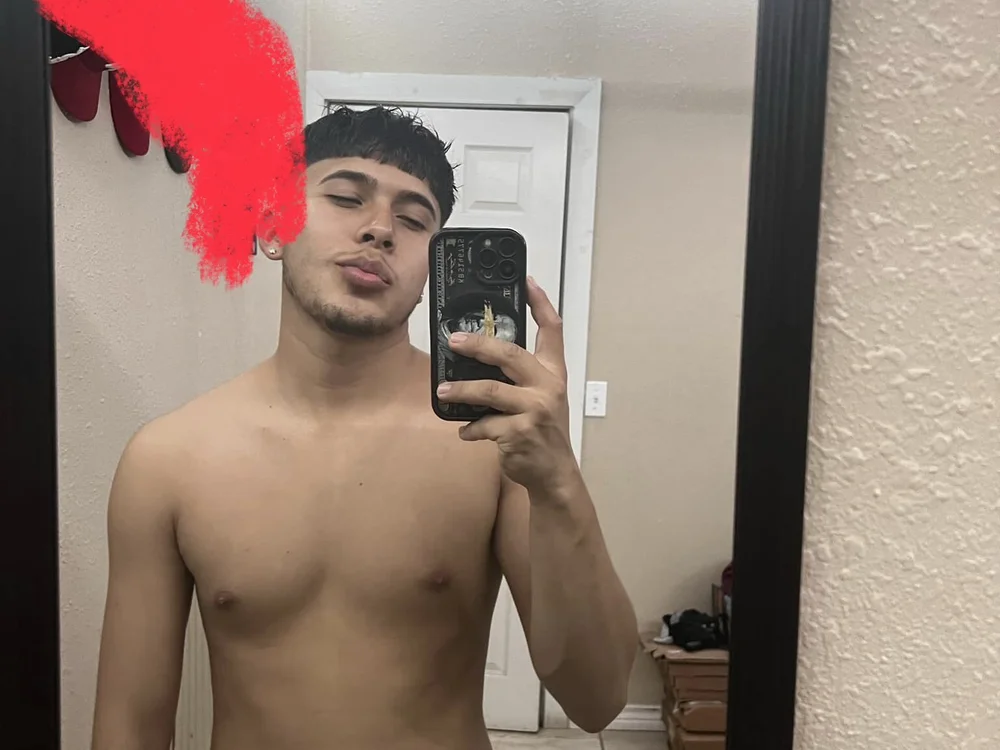 kimkevin2 – Offline XXX chat