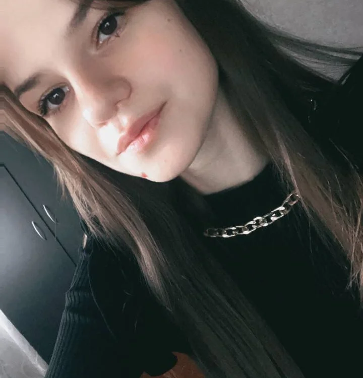 only_elsa's Offline Chat Room