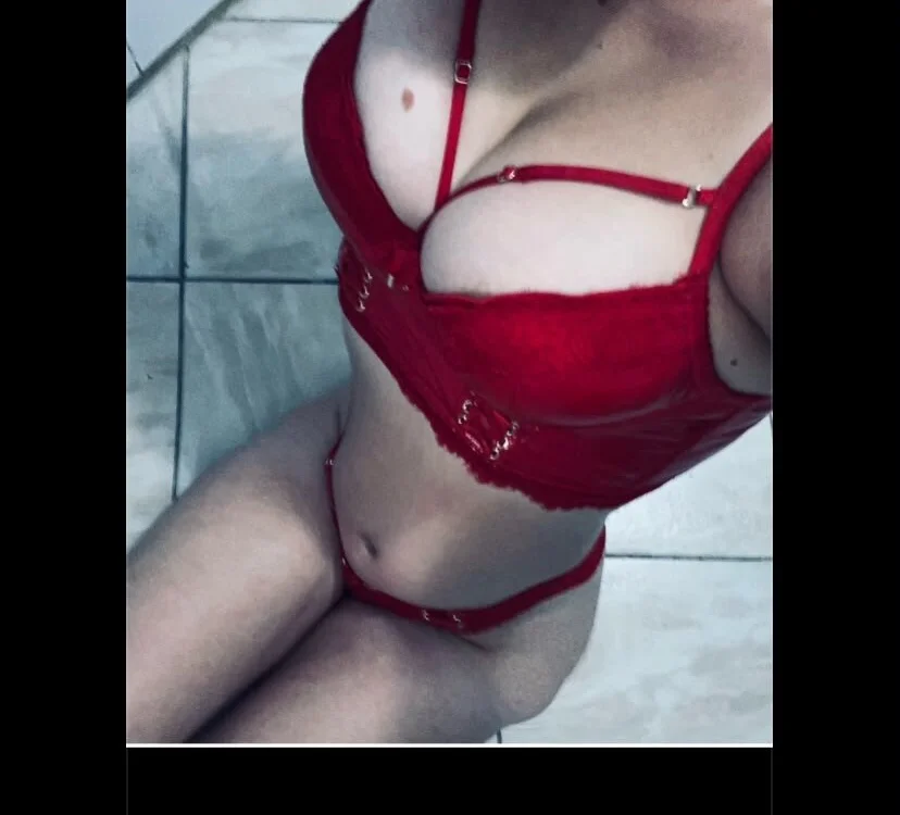 alecuta_69's Offline XXX Chat