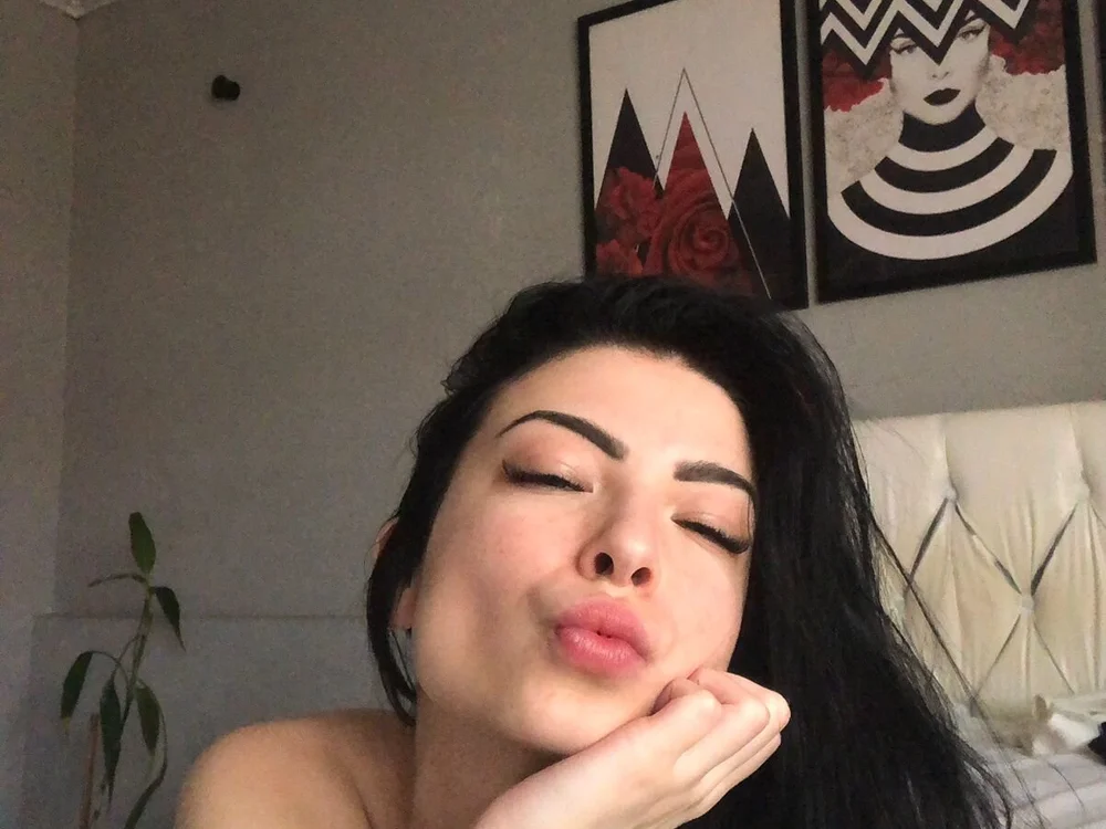 BabiiSummer's Offline Chat Room
