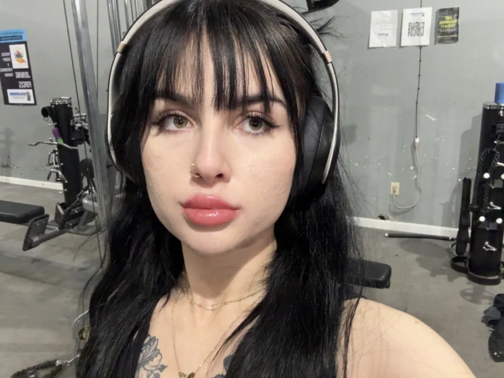 Bilik Sembang Luar Talian gothgymgirl