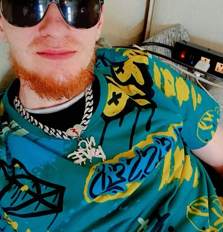 CityBoy75211: συνομιλία ΧΧΧ εκτός σύνδεσης