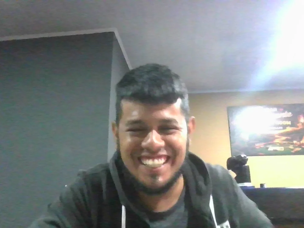 brandon19_97's Offline Chat Room