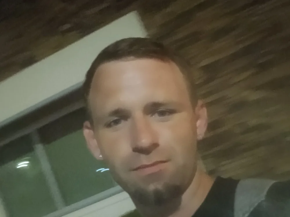 shanescott94 offline chatrum