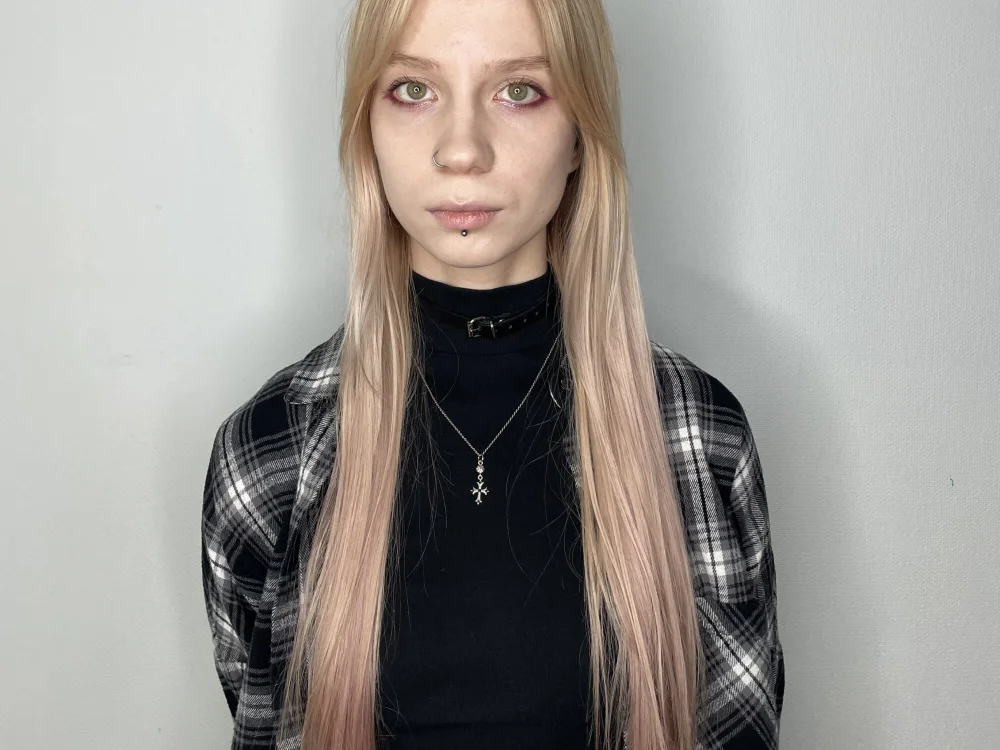 AinsleyChill's Offline XXX Chat