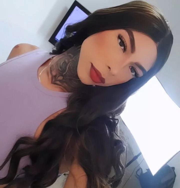 laura_sweett120 오프라인 XXX 채팅