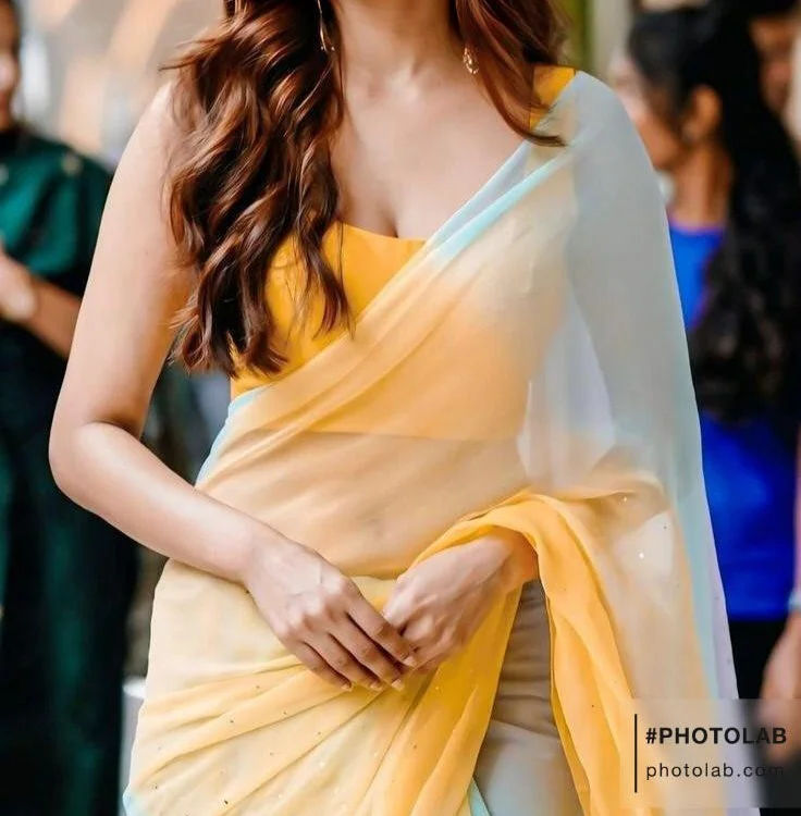 Tamil_Smiley_Queen offline XXX-chatje