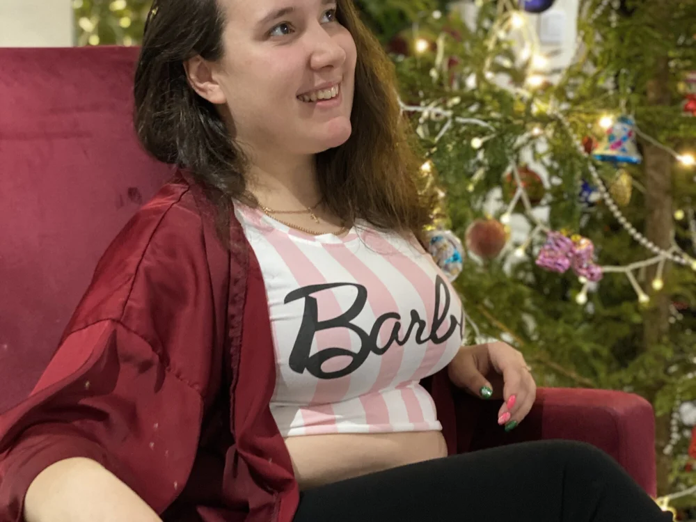 Mia_Elfe's Offline Chat Room