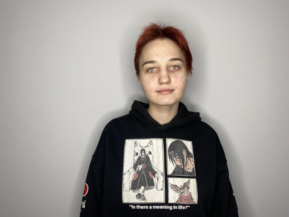 MaxineFrary's Offline Chat Room