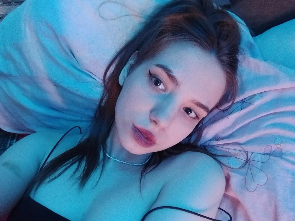 ElinaDoren offline chatrum