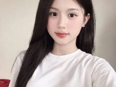Emma-18t - Girl 