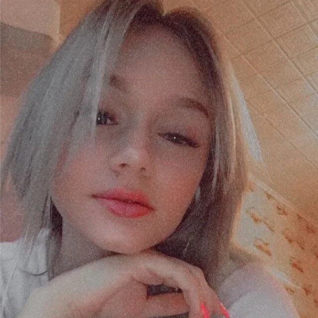 SweetChiara offline chatrum