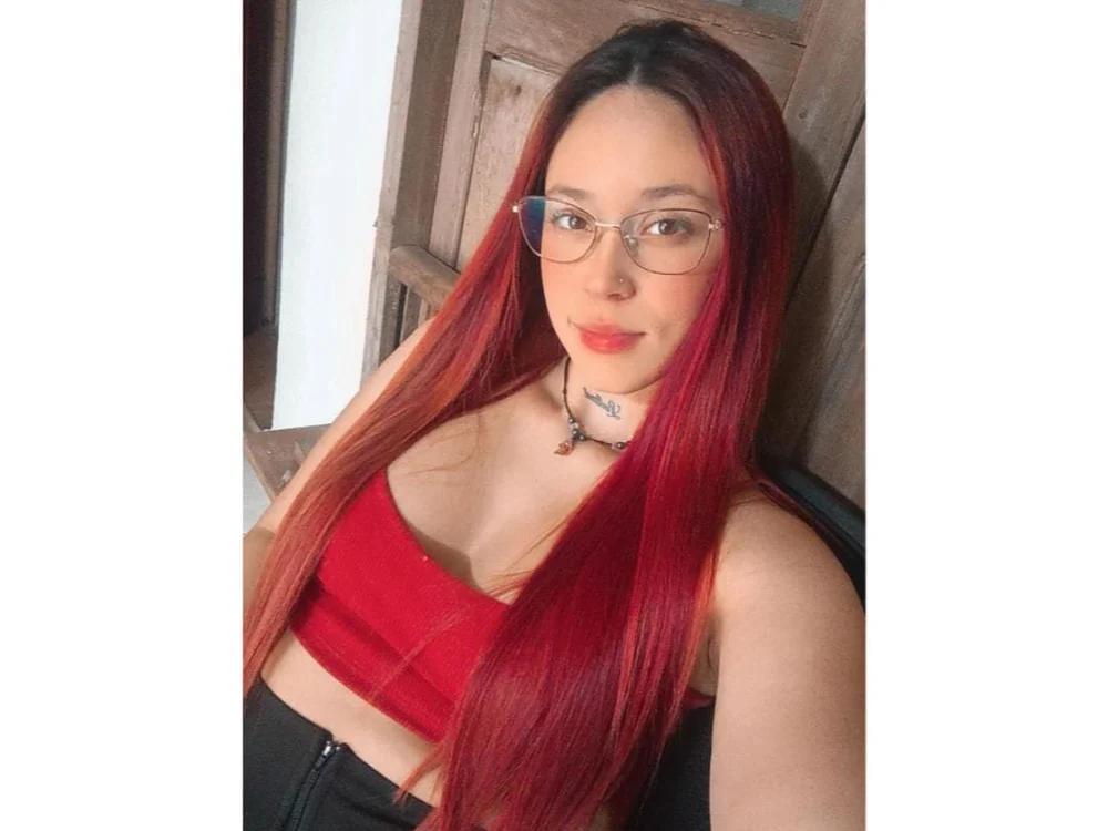 Violet_019's Offline Chat Room