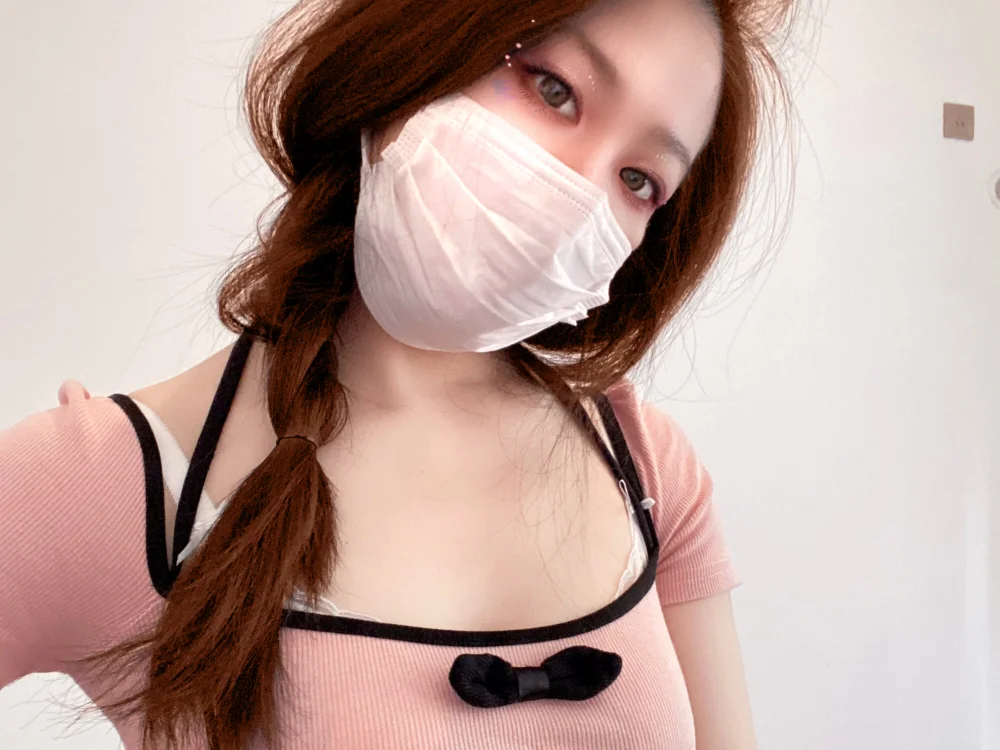 CococO_Cooo's Offline XXX Chat