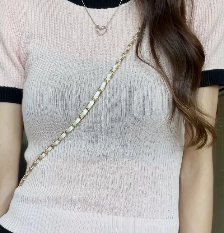qianssss Chat XXX Ngoại tuyến