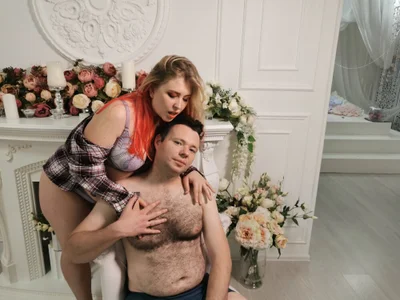 GenrikhBecca - handjob