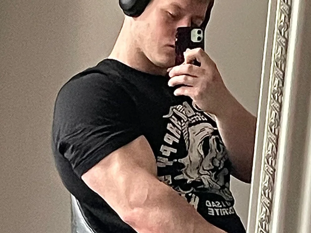 Chat XXX offline de Richard_Dullas