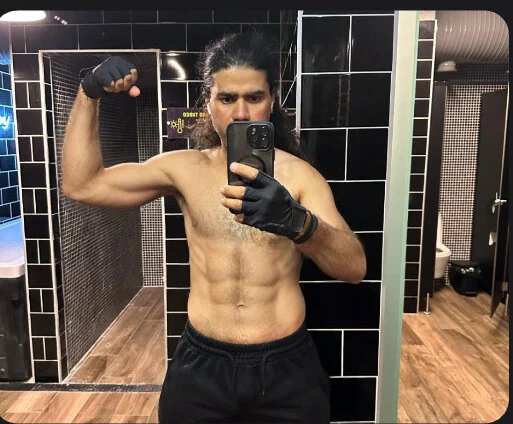 Alerandro00: офлайн-секс-чат