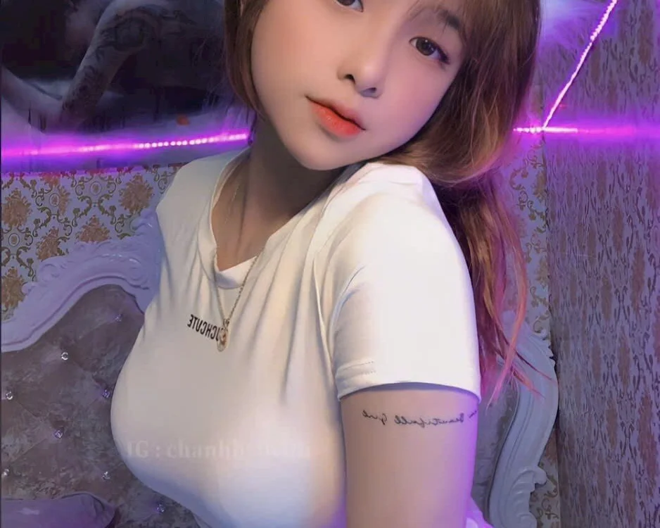 Money_moneylove 离线XXX聊天