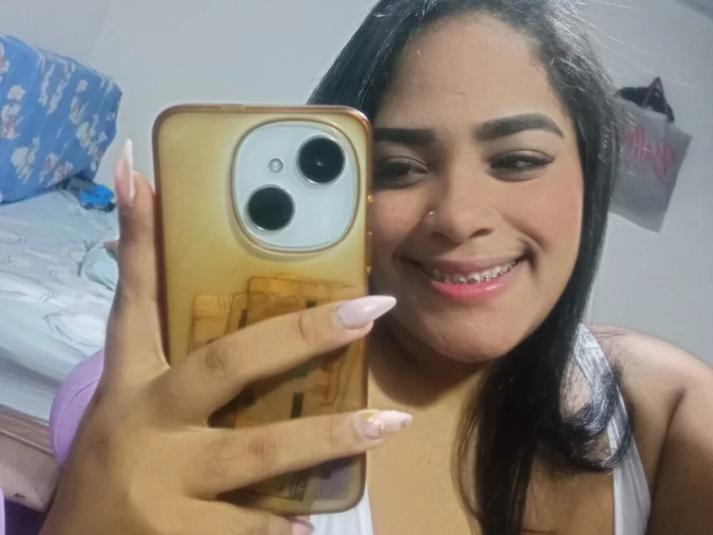 Mia_ngel offline XXX-chatje