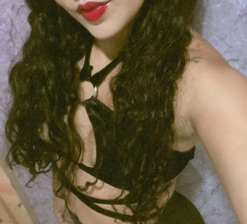 mishelle_gomez offline chatrum