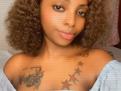 Sasha-smiles profile