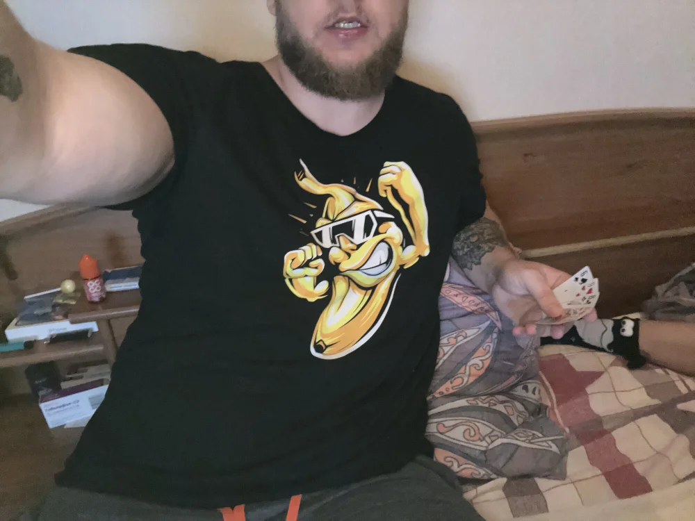 DaniBall's Offline Chat Room