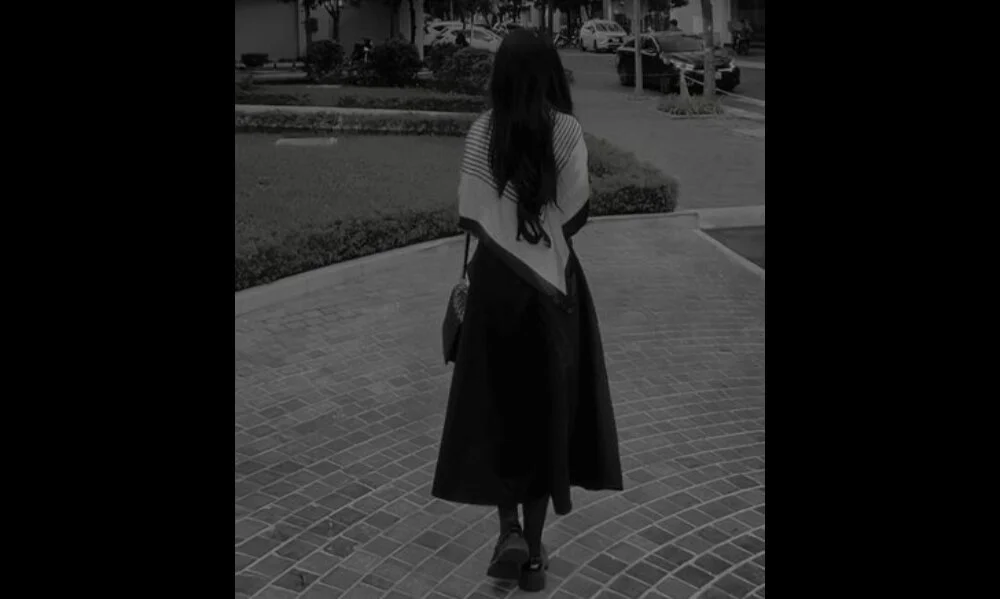 Leonasexyxyz Obrolan XXX Offline