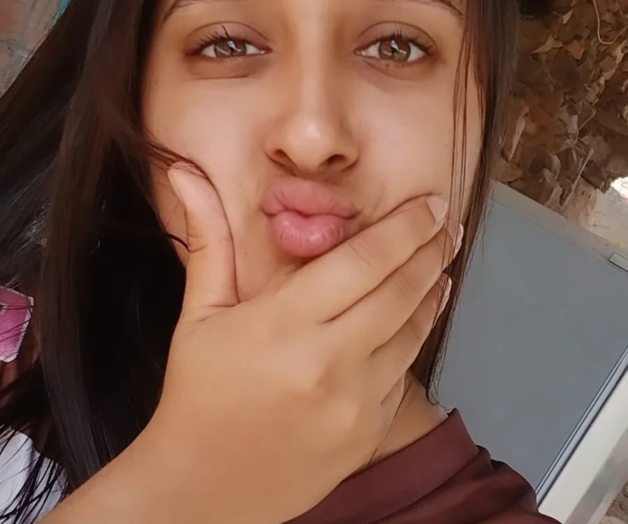 sunflowereyes' Offline XXX Chat