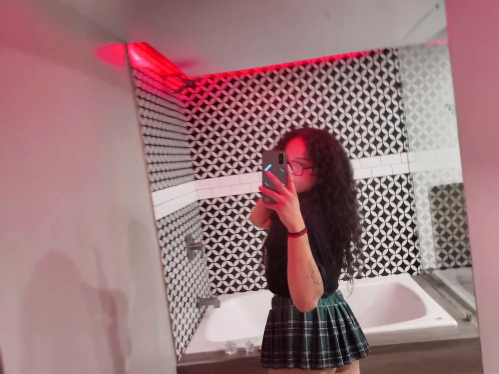 SUG4RBABYTAY Offline XXX Chat