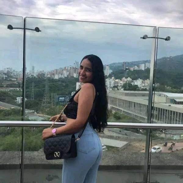 mia_hotplay's Offline XXX Chat
