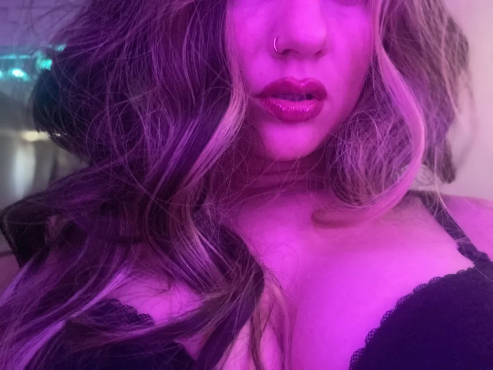 Lili_lix offline chatrum