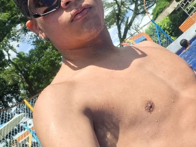 Axel_bcock - Boy 