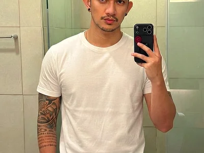 Brianindra Male Asian Live Webcam Adult